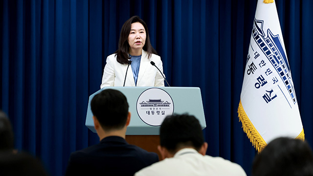 이 대통령, 서해 표류 북한 주민 소환 방침에…“본인 의사 따르는 게 좋아”