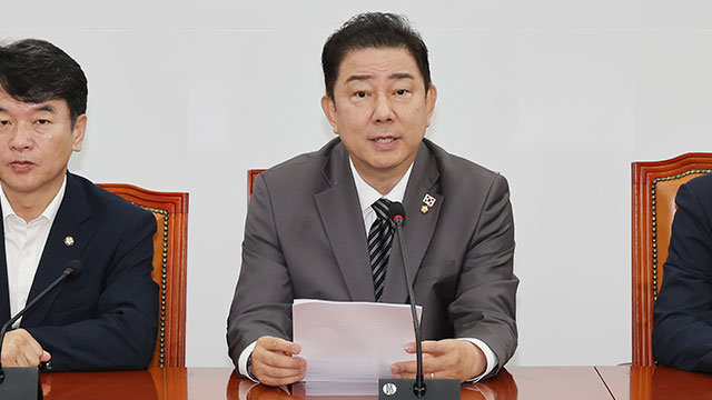 민주당 “납북자단체 전단 살포중단 환영”…‘대북전단 규제법’ 처리 예고