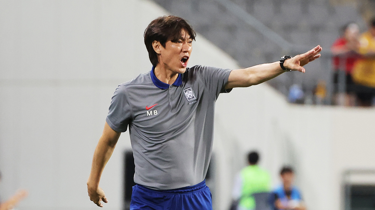 ‘동아시안컵 2연승’ 홍명보 감독 “한일전 이기고 우승하겠다”