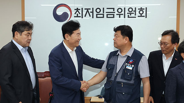 대통령실 “최저임금, 17년 만에 표결 없이 합의 통해 결정 의미 커”