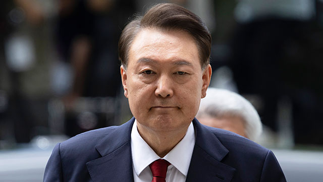 내란특검 “서울구치소에 오후 2시까지 윤석열 전 대통령 3차 인치 지휘”