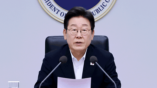 이 대통령, 제헌절 공휴일 지정 검토…“국민주권 정신 되돌아보는 계기로”