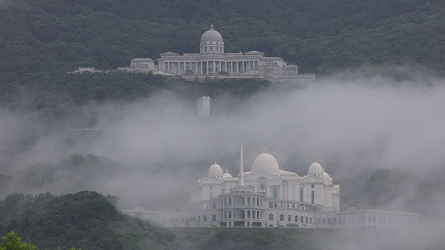 김건희 특검 “통일교 전 본부장 일방적 소환연기 요구…출석 불응 처리”