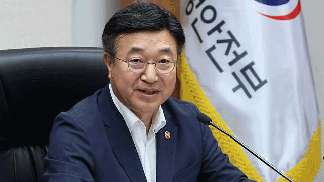 윤호중 행안장관, 소비쿠폰 신청 현장 방문…“취약계층 세심히 배려해야”