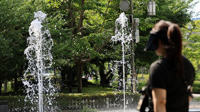 내일도 폭염 이어져…경기 남서부·충남 소나기