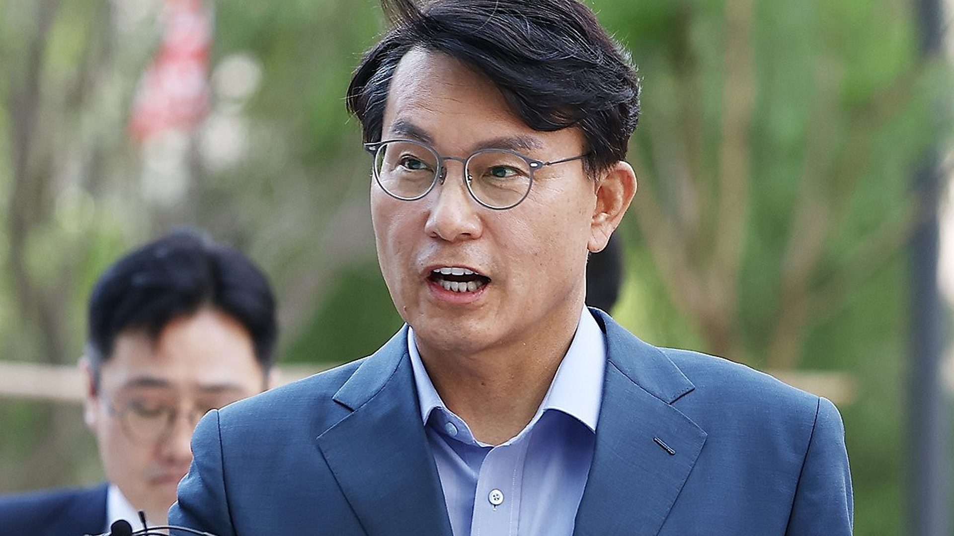 특검, ‘윤 부부 공천개입 공범’ 의혹 윤상현 소환