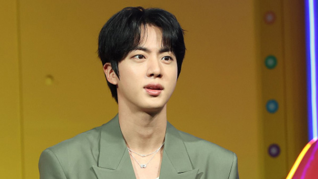 BTS 진, 미국 투어 마무리…현지 매체 “팬 소통 마스터 클래스”