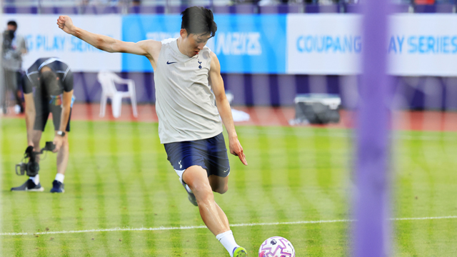 손흥민, MLS 연봉 ‘톱3’ 들듯…‘부스케츠보다 많이 받을 가능성’