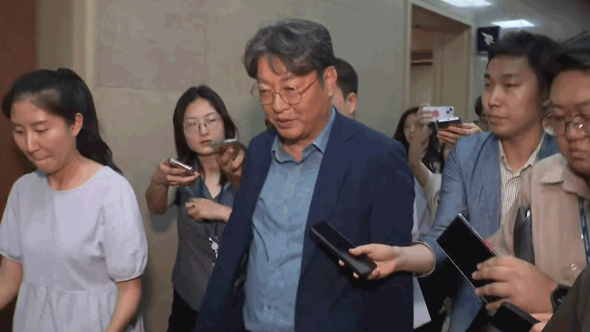 경찰, ‘주식 차명 거래 의혹’ 이춘석 전담 수사팀 구성