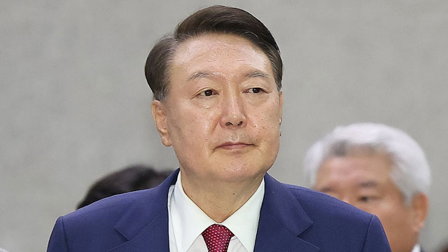 尹 내란 재판 4회 연속 불출석…“질병 확인 안 되지만, 인치 곤란”
