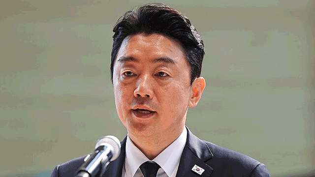 강훈식 “관세 영향 기업 대책 마련…고강도 부동산 대책 사전 검토”