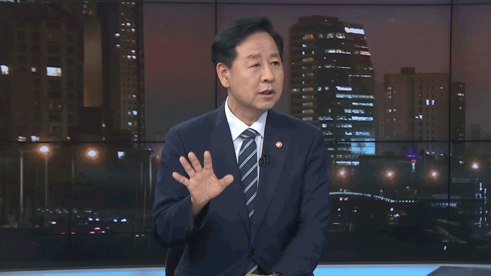 “AI로 초혁신” 어떻게? 경제부총리에게 듣는다