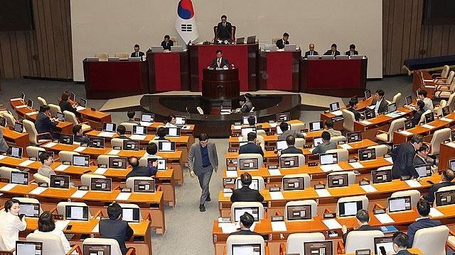 [속보] ‘노란봉투법’ 필리버스터 종결…본회의 표결 시작