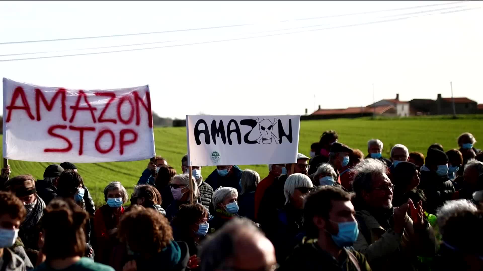 [지구촌 포토] 프랑스, 아마존 퇴출 요구 시위