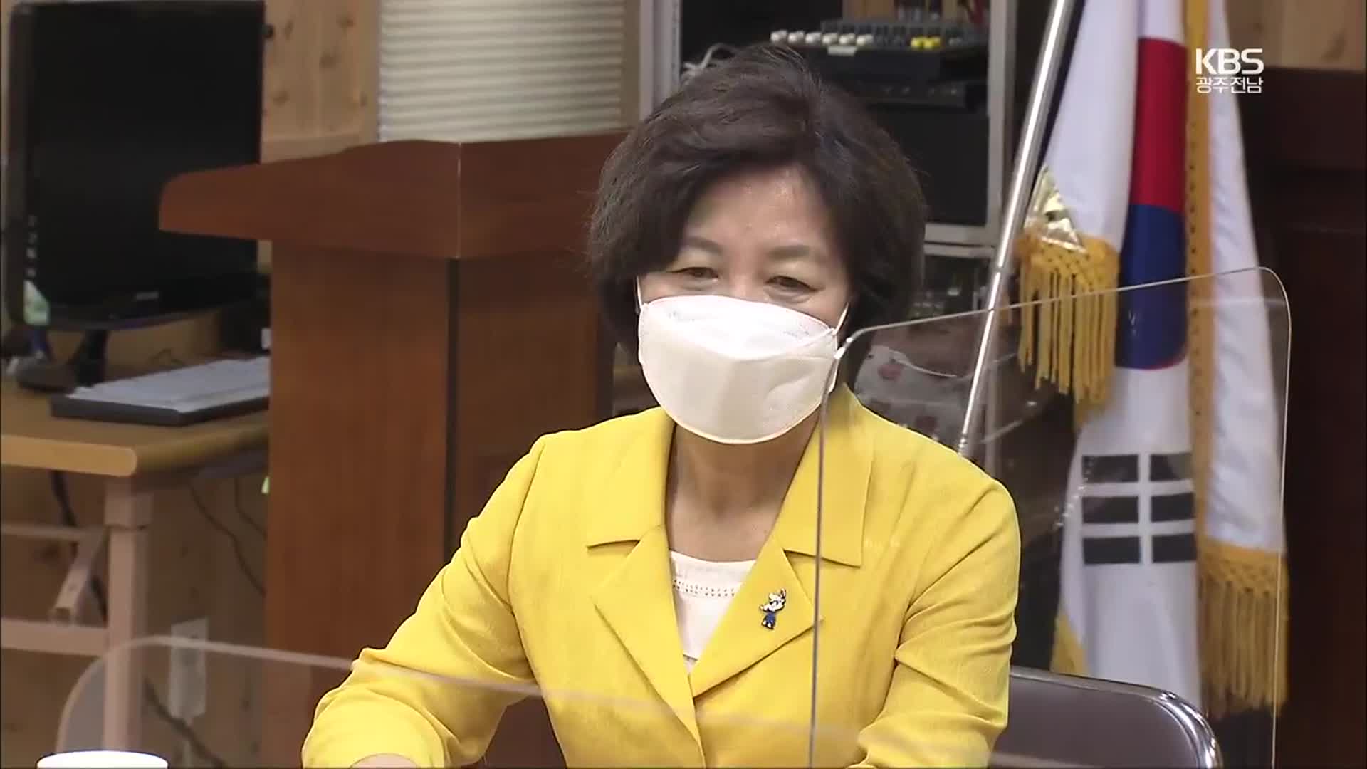 광주 찾은 秋 “단일화 구상없어…반이재명 구도 민심과 달라”