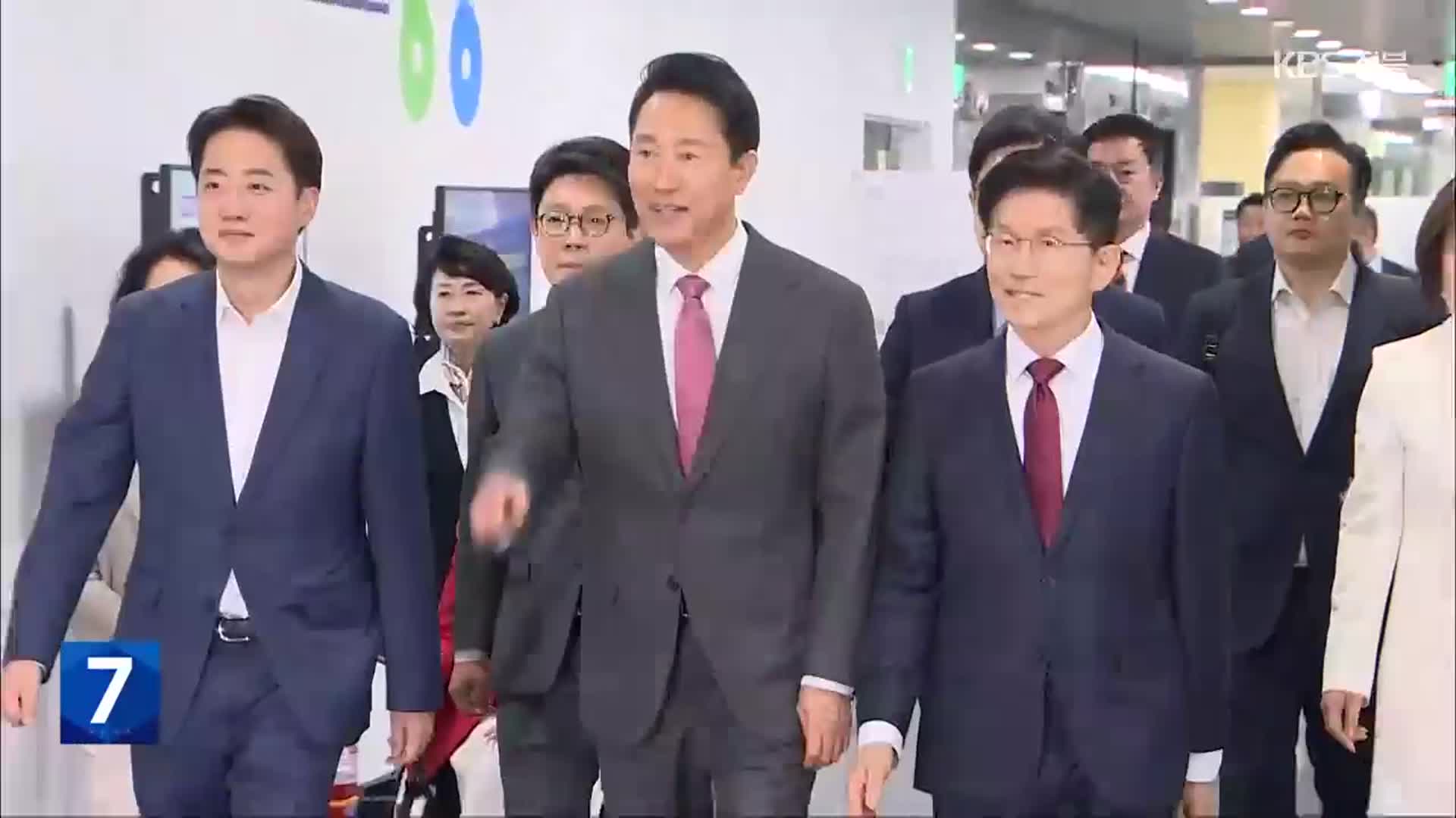 오세훈 토론회서 만난 김문수·이준석…세대별 공약 경쟁도