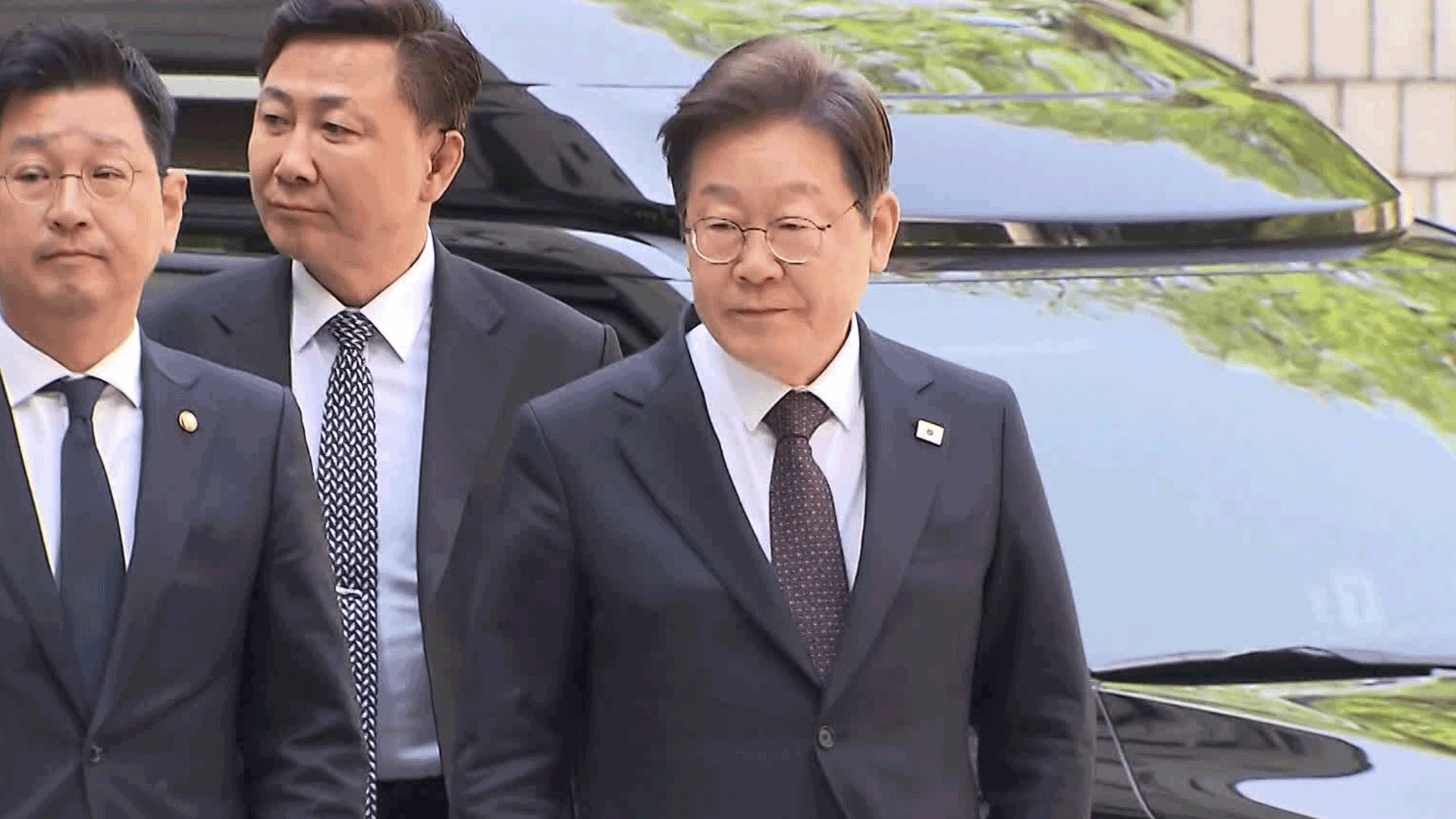 이 대통령 대장동 재판도 기일 추후지정…“헌법 84조 적용”
