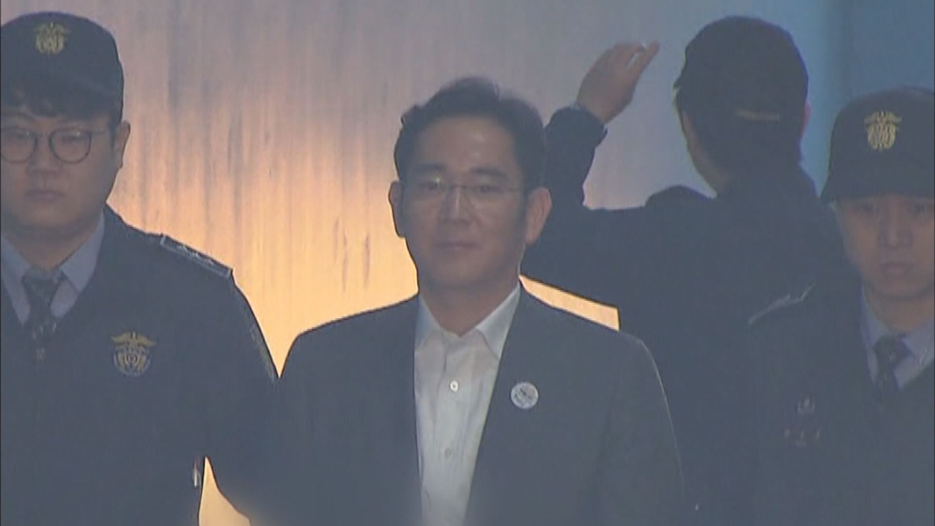 LEE JAE-YONG'S EMPLOYMENT BAN