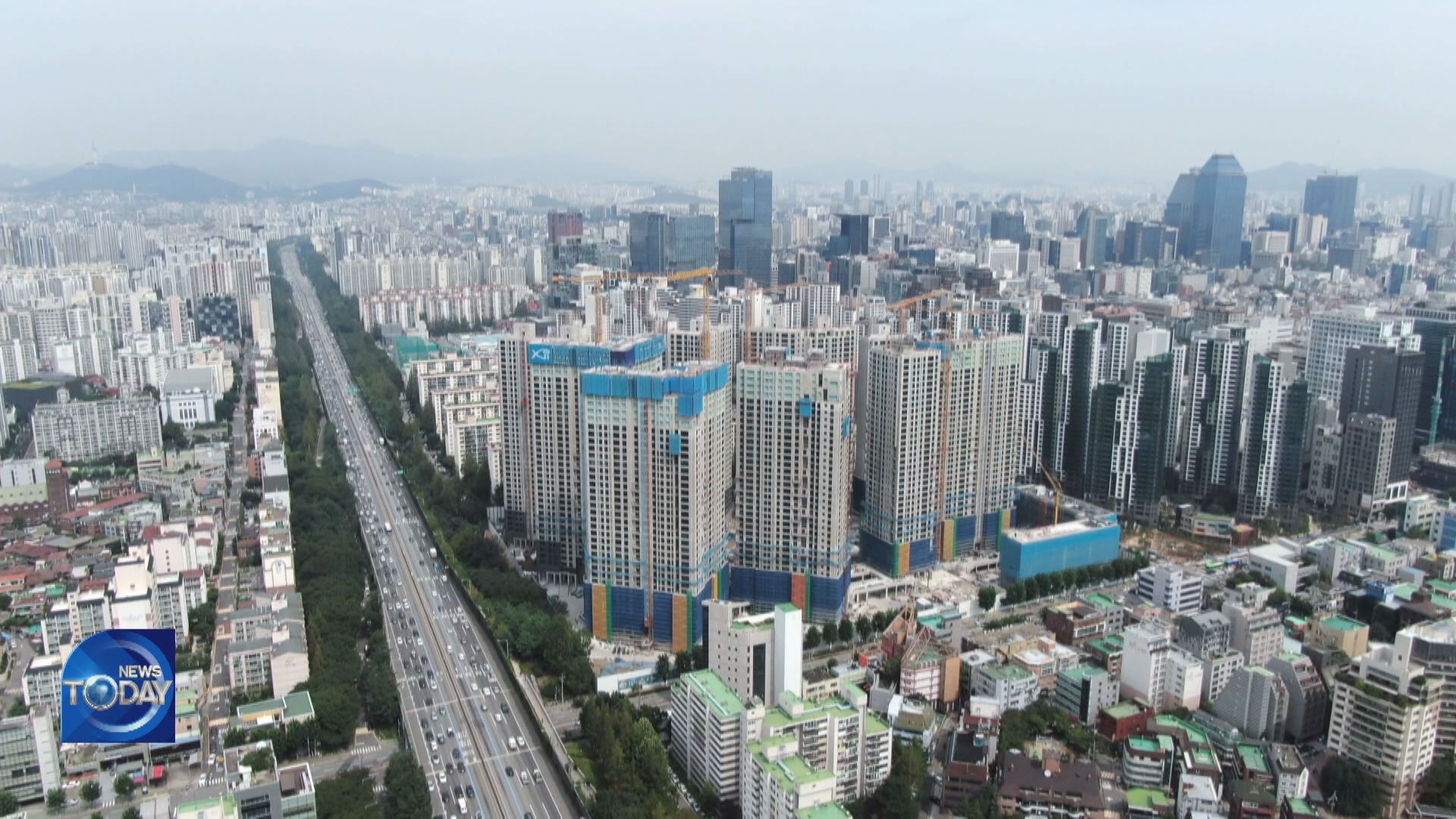 DECLINE IN APARTMENT PRICES