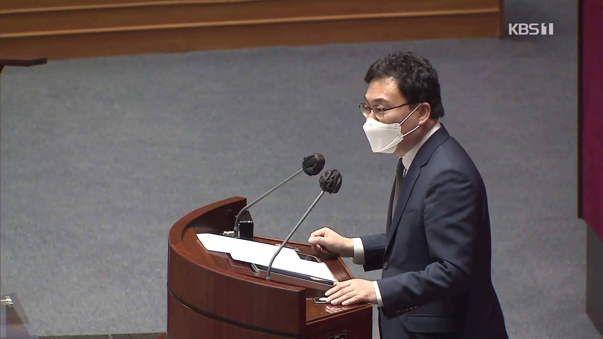 이상직 체포동의안 가결…‘포르쉐 해명’ 역풍