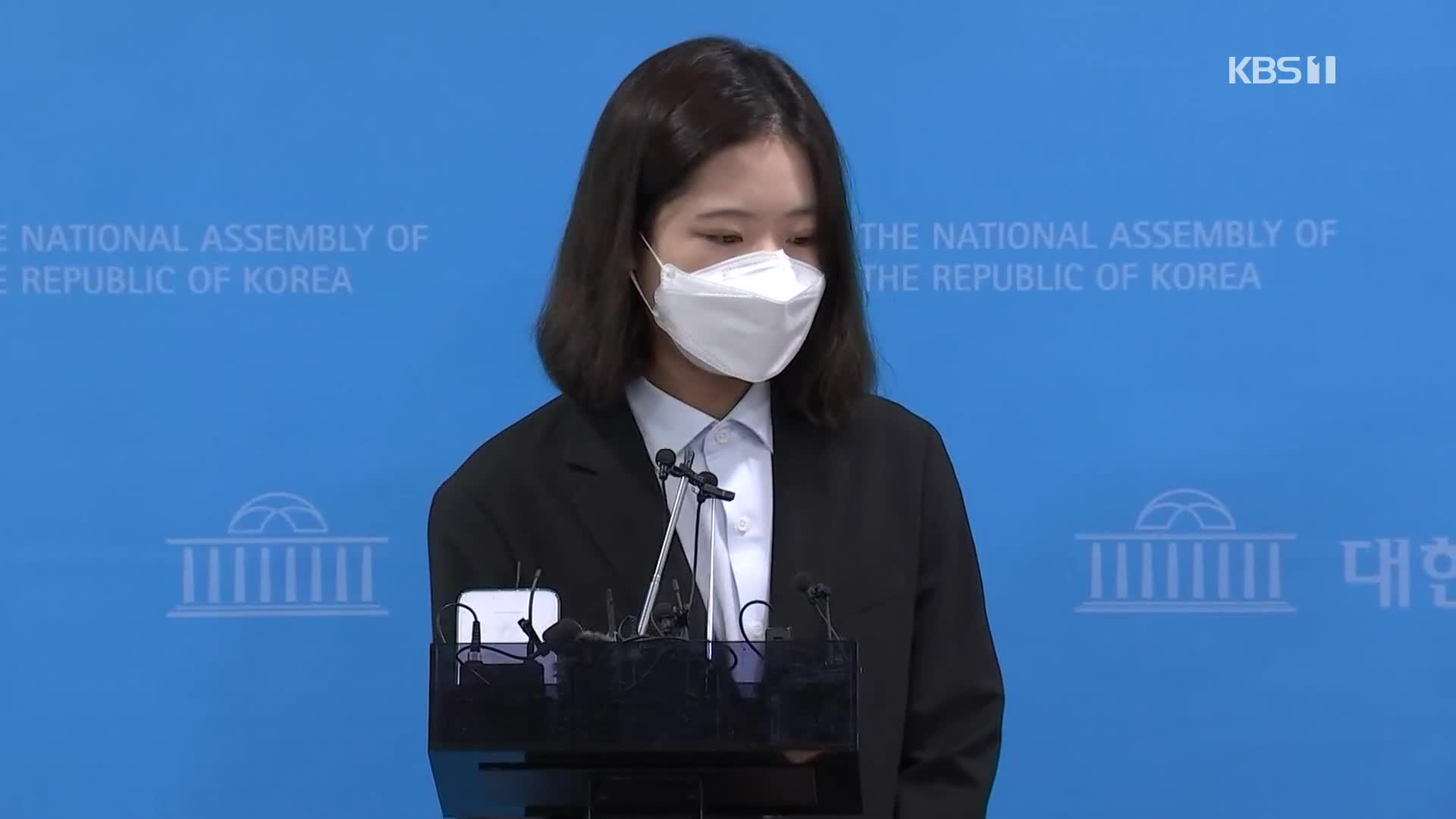 민주당 “저희 잘못, 회초리 맞겠다”…국힘 평가절하