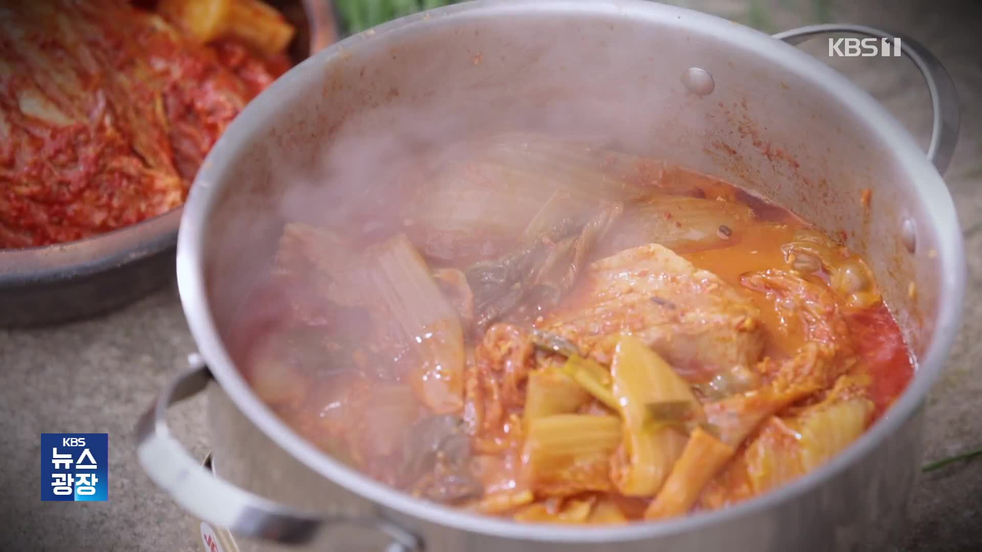 라면에 김치가 주범…나트륨 섭취량 WHO 기준 1.6배