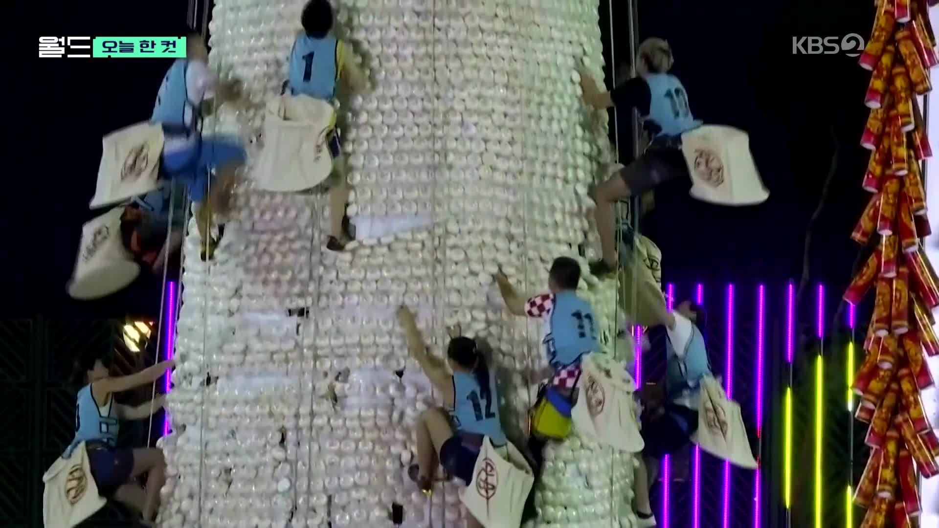 [오늘 한 컷] 홍콩식 평화 레시피, ‘빵 축제’