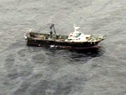 어선 침몰…6명 실종·8명 구조 