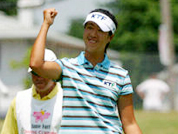 LPGA 김주연, 6언더파 공동 선두 外 3건 