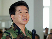 盧, “막강한 軍 되어야 평화 유지 가능” 