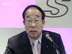 두산, 박용성 회장 전격 사임 
