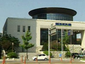 한국은행, 지역 지점 폐쇄 ‘진통’ 