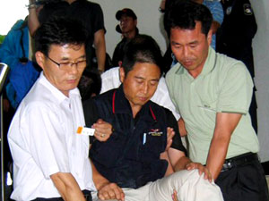경남 공무원 사무실 강제 ‘폐쇄’ 