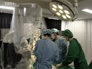 국내 첫 ‘로봇 심장 수술’ 성공 