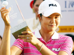 한희원, LPGA 혼다 2006 우승…시즌 2승 外 