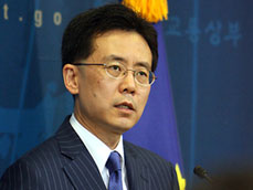 김현종, 美 대사에 ‘재협상 불가’ 통보 