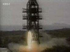 북한, 서해서 단거리 미사일 2발 발사 