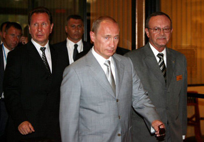 경쟁국인 러시아의 푸틴 대통령이 2일 오후 ( 한국시간 3일 오전) 소치 동계올림픽 유치를 위해 과테말라에 도착, 숙소인 매리어트호텔에 들어서고 있다. 