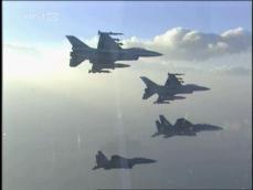 F-15K 추가 도입, ‘고성능 유도탄 장착’ 