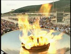[심층취재] ‘올림픽의 상징’ 성화, 가는 곳마다 수난 