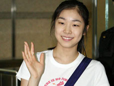 김연아, 휴식 끝 전훈 ‘완벽 연기 약속’ 