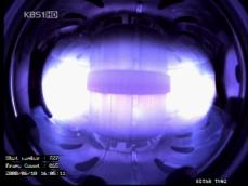 KSTAR, 핵융합용 플라즈마 최초 발생 성공 