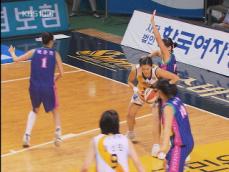 ‘언니들 날다’ 신한은행, 개막 2연승 