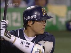 MLB, 두산 김동주 신분 조회 요청 