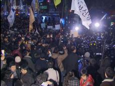 ‘용산 참사’ 항의 촛불집회 강경 진압 