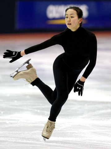 2009 국제빙상경기연맹(ISU) 4대륙 피겨선수권대회에 참가한 아사다 마오가 3일 오전 밴쿠버 버나비 연습링크에서 가볍게 몸을 풀고 있다. 