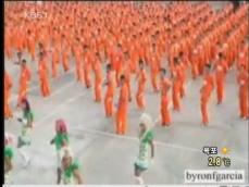 필리핀 재소자들도 ‘노바디 춤’ 