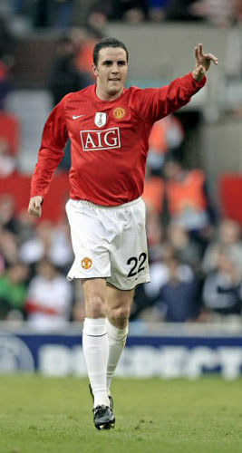 29일(현지시각) 영국 맨체스터 올드 트래퍼드에서 열린 2008-2009 유럽축구연맹(UEFA) 챔피언스리그 4강 1차전 맨체스터 유나이티드(이하 맨유)와 아스널의 경기에서 맨유의 존 오셔가 선제골을 넣고 기뻐하고 있다. 