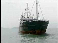 “미군, 북한 WMD 선적 의심 선박 추적” 