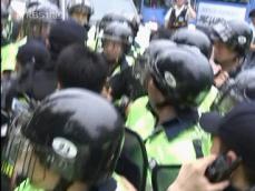 경찰, 시위현장 취재진 폭행…‘변명만’ 
